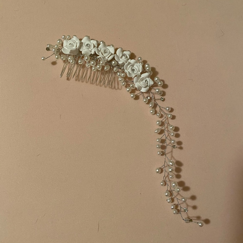 Bridal hair comb